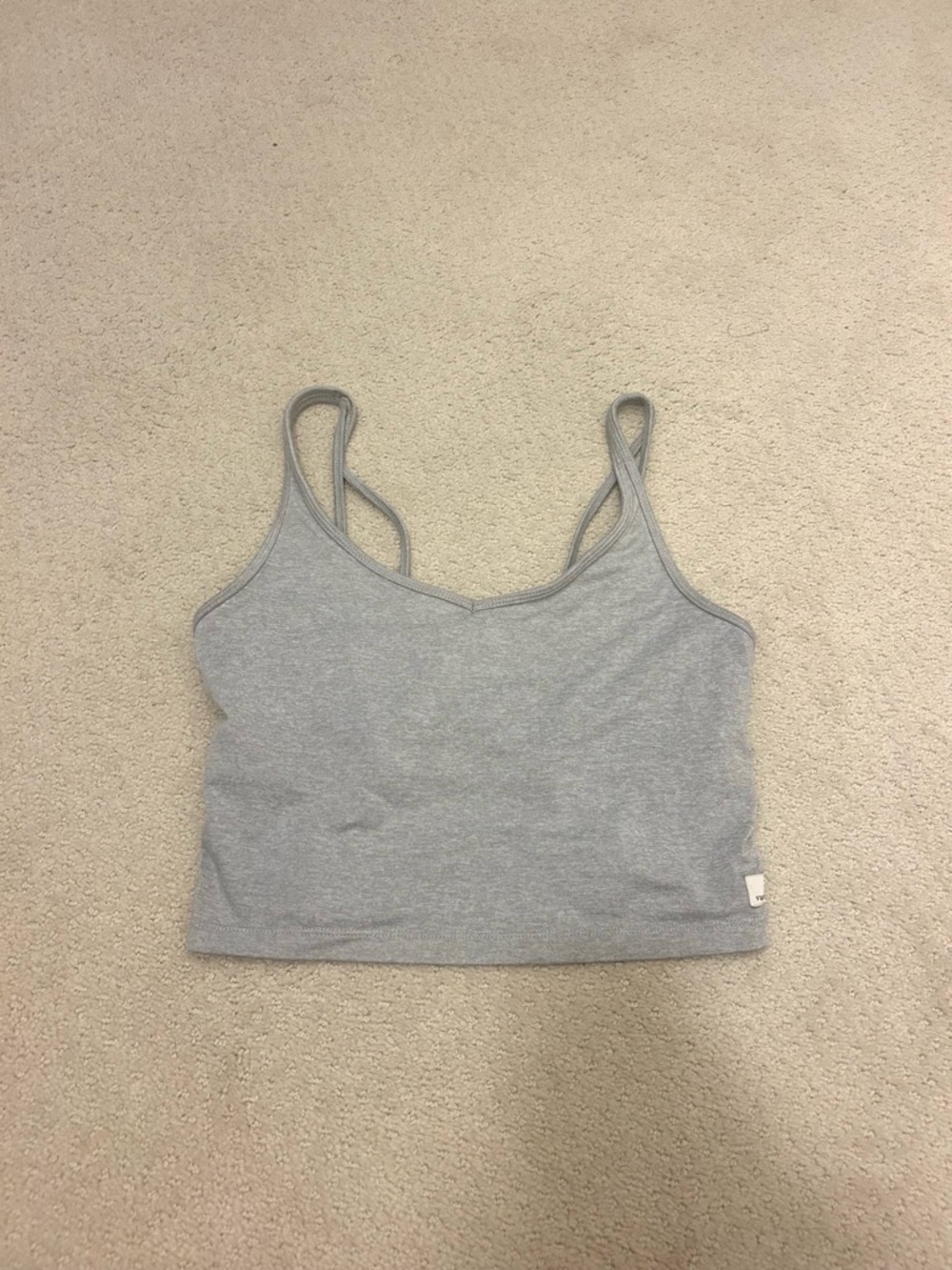 Halo Performance Light Grey Crop Vuori Tank